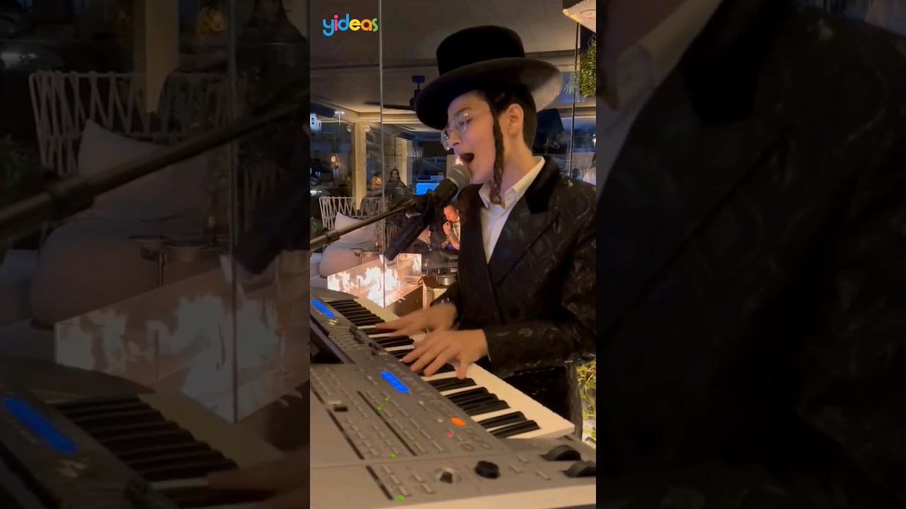 בנצי קלצקין "גם בשעות החשוכות של הלילה". Bentzi Kletzkin Sings Israeli song