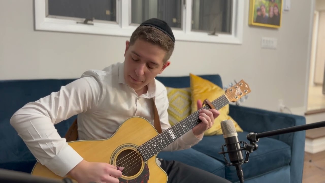 Im Tirtzi [Hanan Ben Ari] - Fingerstyle guitar cover by Ari Ettinger. חנן בן ארי - אם תרצי