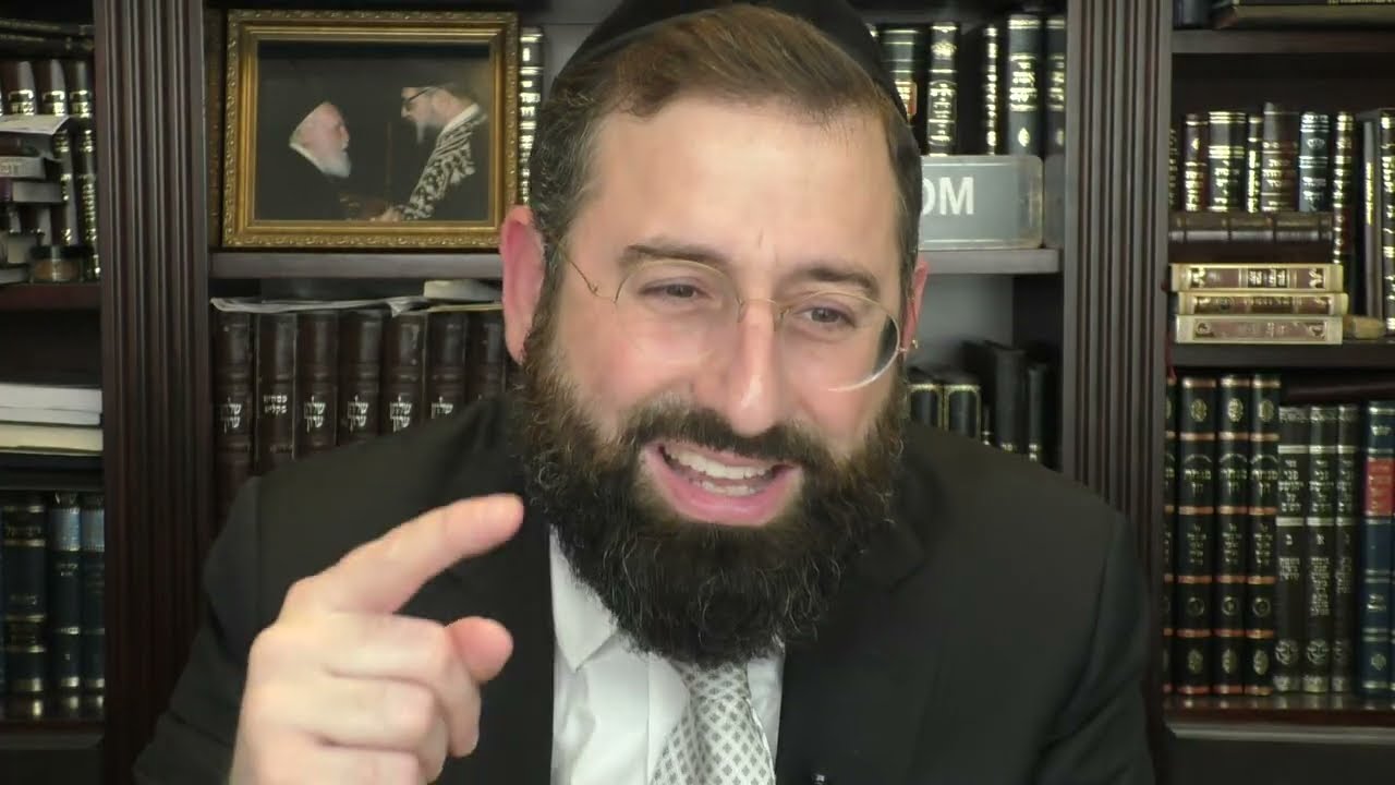 Simchas Torah: What To Feel When You Kiss The Torah - Rav Pam's Stunning Insight