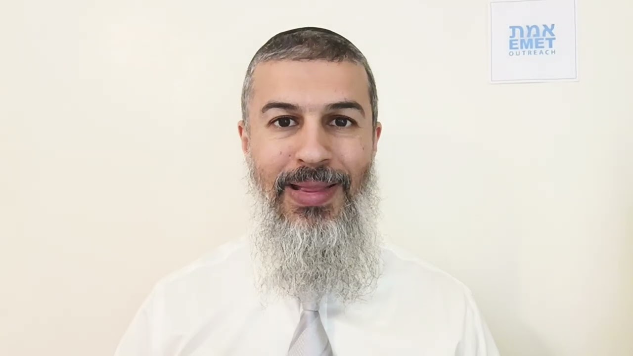 Tomer Devorah with Rabbi Avigdor Miller's Commentary  4  Chapter 1   Mi Kel Kamocha   You Can Be Lik