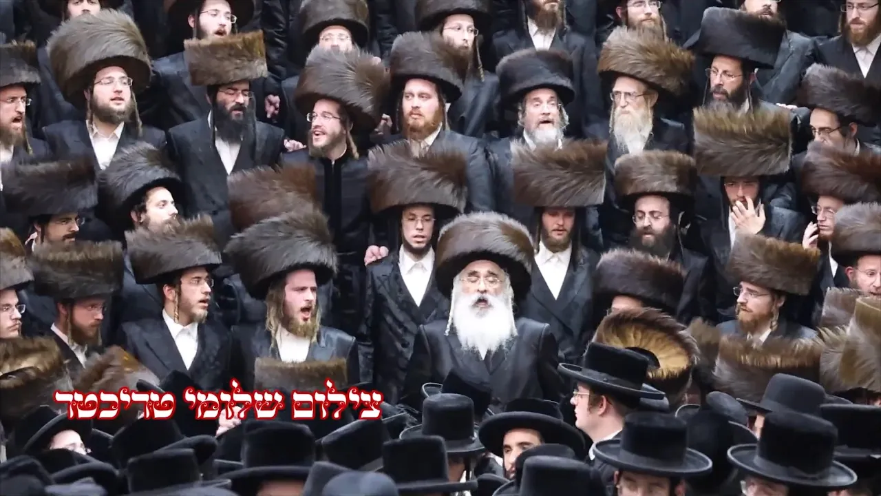 הקפות שניות מוצאי שמחת תורה תשפ"ז בחצה"ק דושינסקיא | Hakofos Sheniyos In Dushinsky - 2026