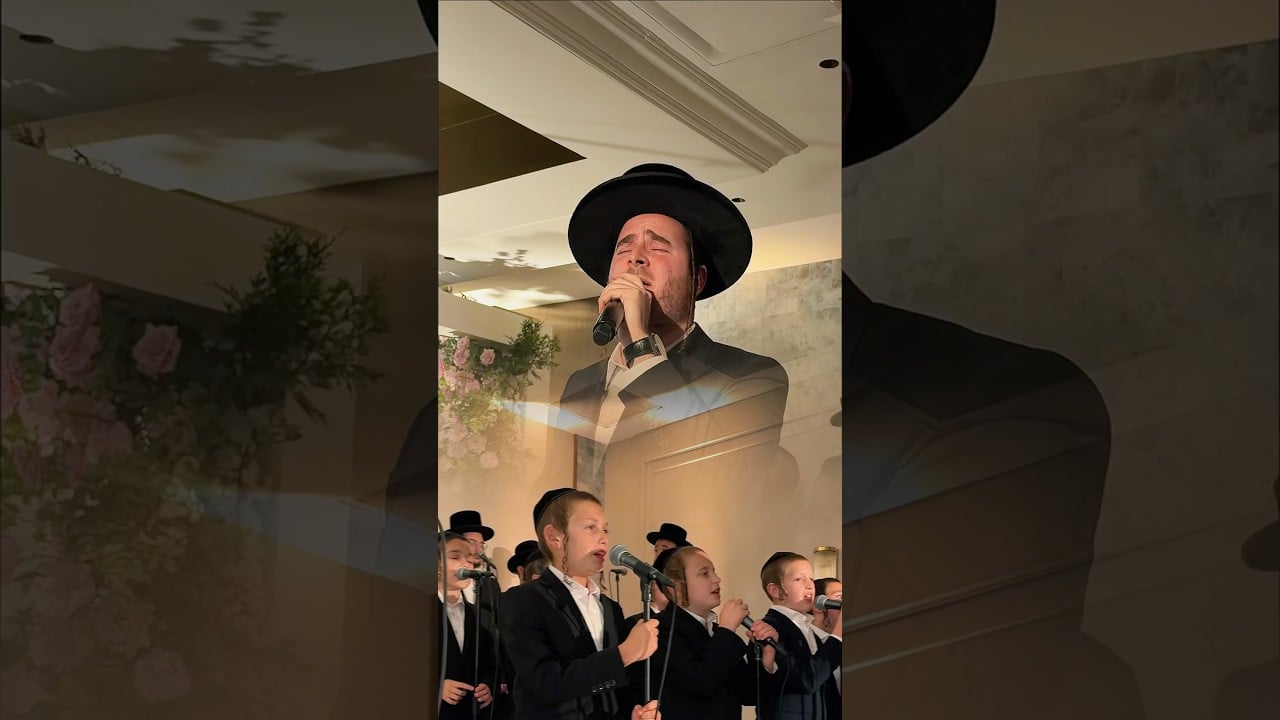 Chuppah ￼￼Moments 🙌  #emotional #jewishwedding #kids