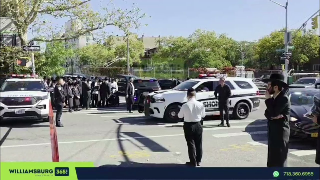 🚨 Bomb threat at V’yol Moshe School; all children safely evacuated.