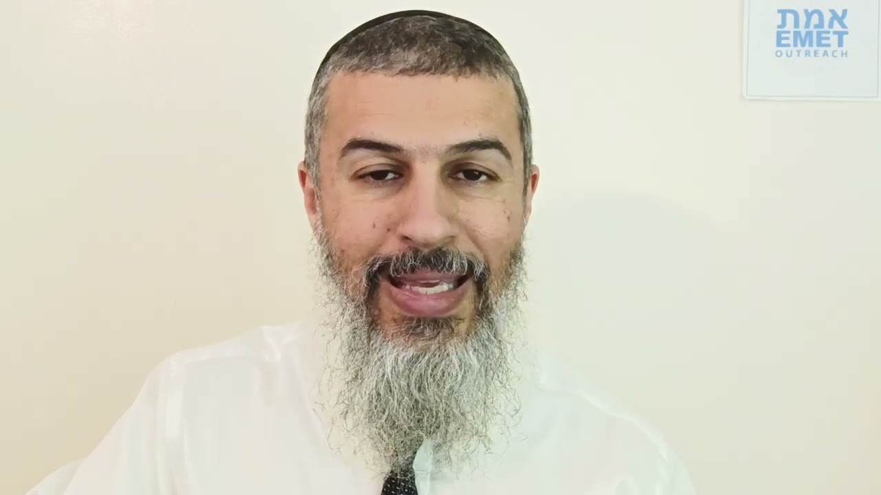 Tomer Devorah with Rabbi Avigdor Miller's Commentary  18  Chapter 8  Yichbosh Avonoteinu  God Will C