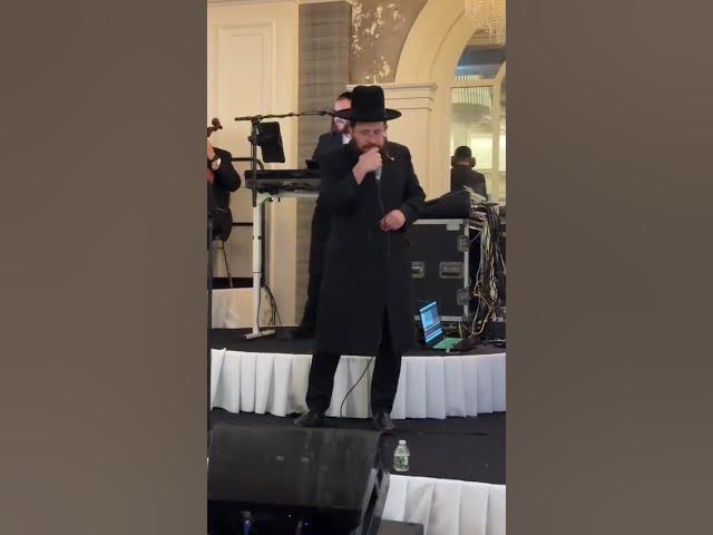 Avrumi Berko 🎹 Shea Berko 🎤 Yedidim Choir