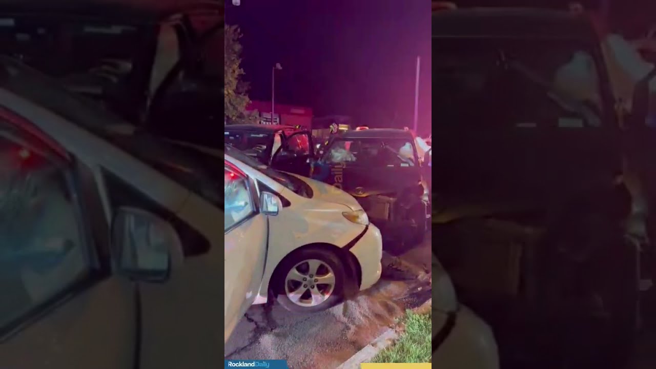 Three-car accident occurred at the intersection of Route 59 and College Road