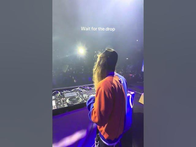Wait for ittttttt