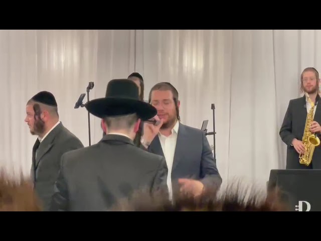 מנדי וייס, בני בראנסדארפער, עם מקהלת נגינה שרים "חמול על מעשיך" של שרגי געשטעטנער  ז"ל
