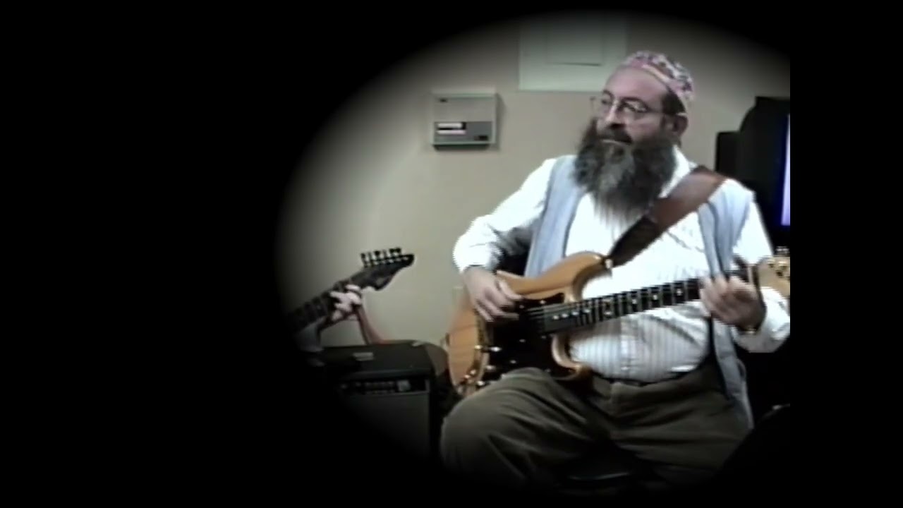 How to be an expert Jewish Guitar Player - Yossi Piamenta 1999