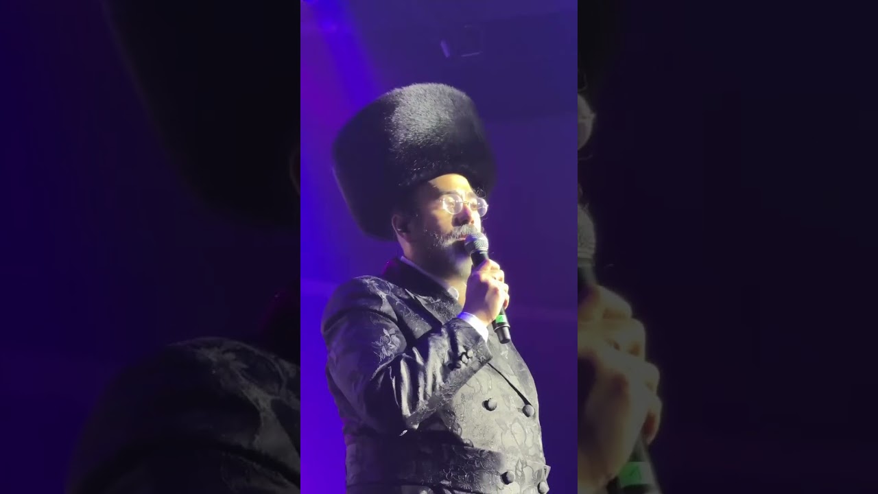 ״א שבת מיט א רוהיגקייט״ קטע חזנות קצר מתוך המופע המשותף. #chazzan #music #grammer #opera #singer