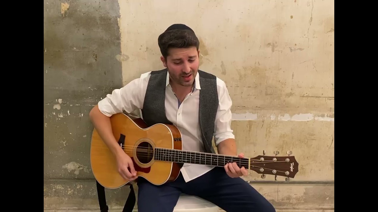 Yossi Desser - Chazonim Oif Probe (Cantors on Trial) - חזנים אויף פרובע
