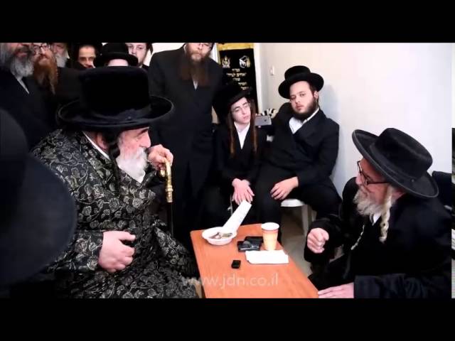 Viznitzer And Machnovka Rebbe Menachem Avel Zlotchov Rebbe - teves 5776