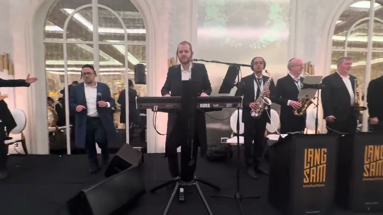 Hershey Langsam & Lipa schmeltzer wedding Avi Furer & Zicherman fire 🔥