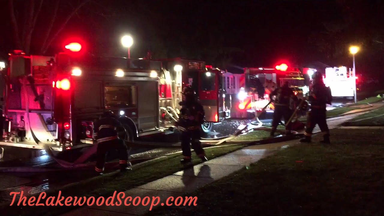 Structure Fire Country Place Lakewood