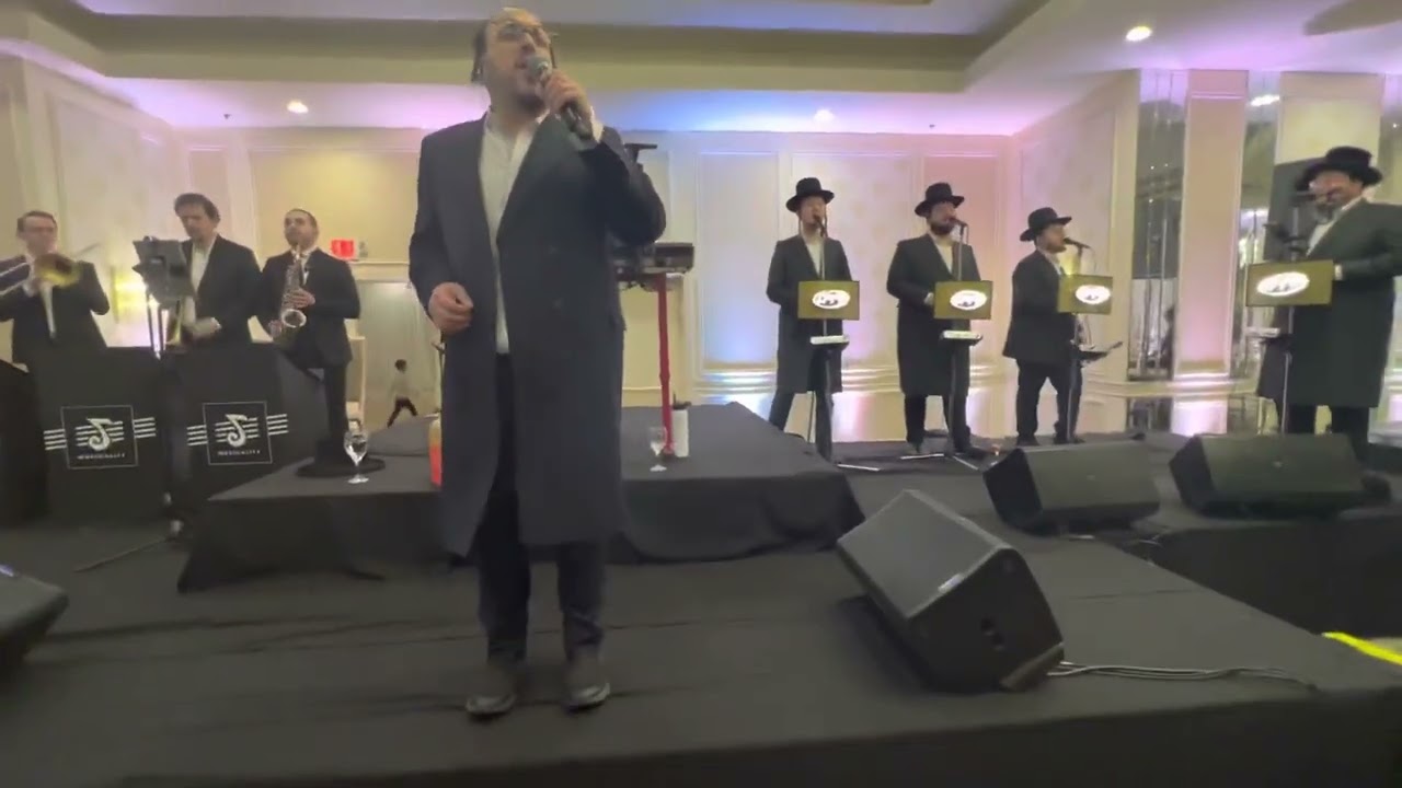 Yossi shtendig on fier🔥& Lipa schmelzer singer atrium hall