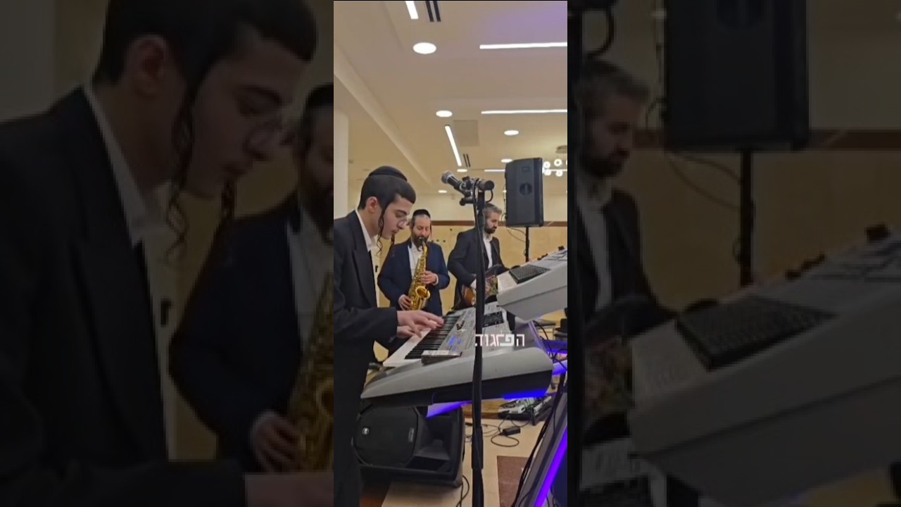 בנצי קלצקין מנגן באירוע בוטיק