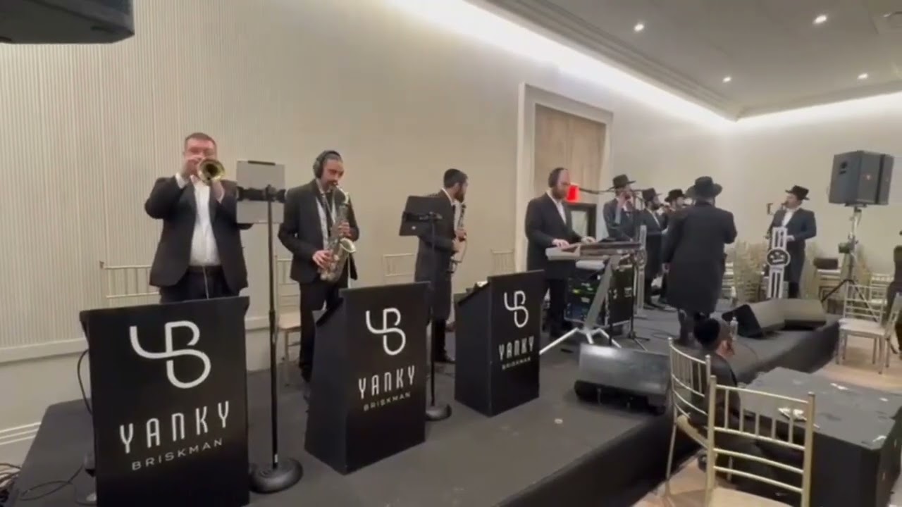 יששכר גוטמן עם מקהלת שירה ותזמורת של יענקי בריסקמן