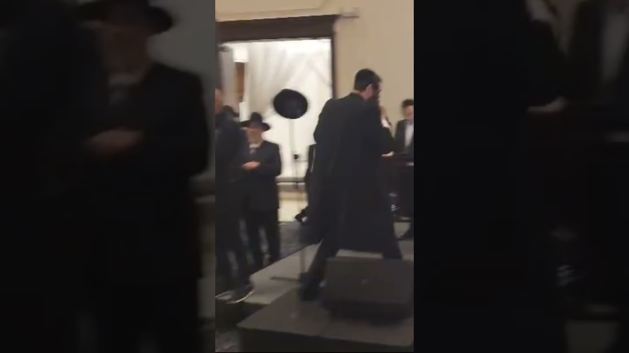 חתן דומה למלך Shmueli Ungar-Sruly Singer -Live