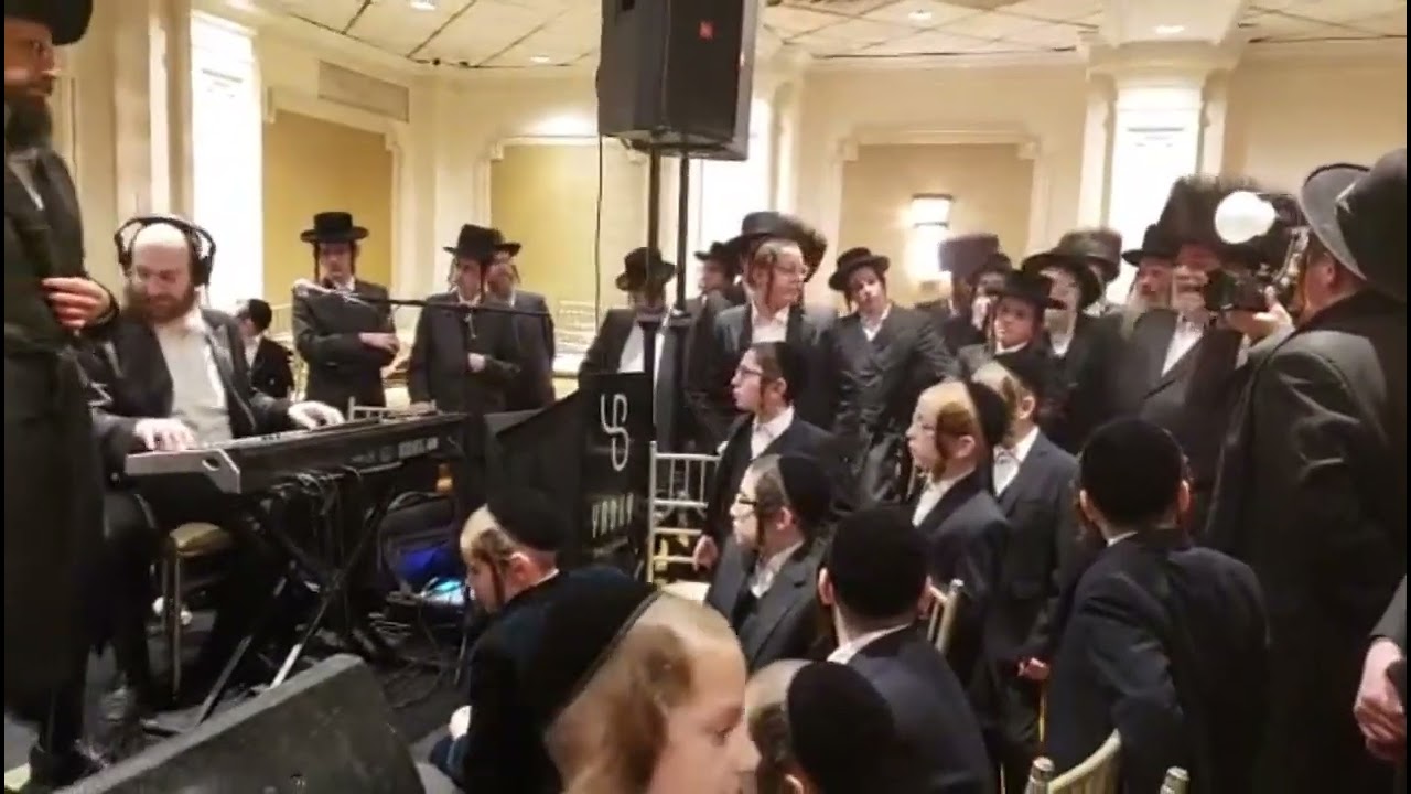חתונה עם שרולי ווערדיגער עם מקהלת מזמרים ותזמורת של יענקי בריסקמן