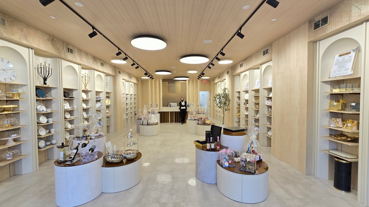 Grand Opening! Zahav Décor - a beautiful gift shop in Monsey, NY, located at the new Mall Grove @59