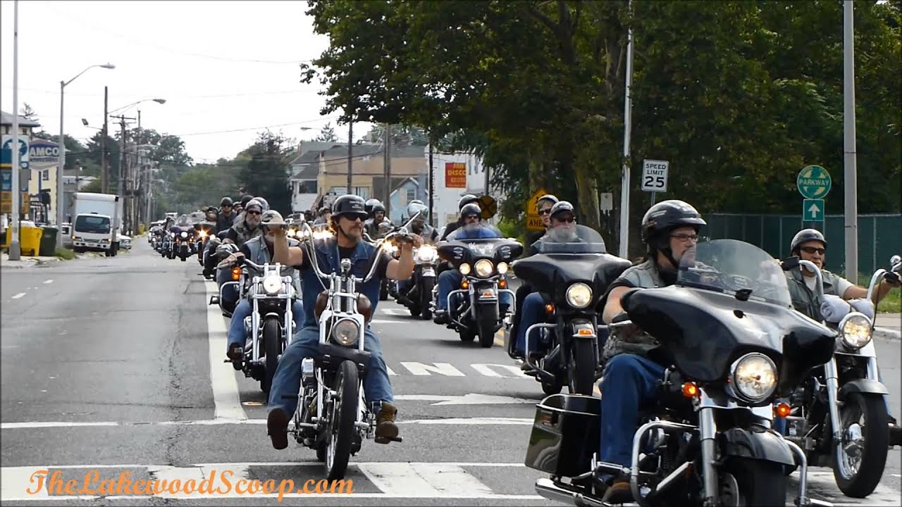 Funeral procession Jersey Iron Motorcycle Club in Lakewood