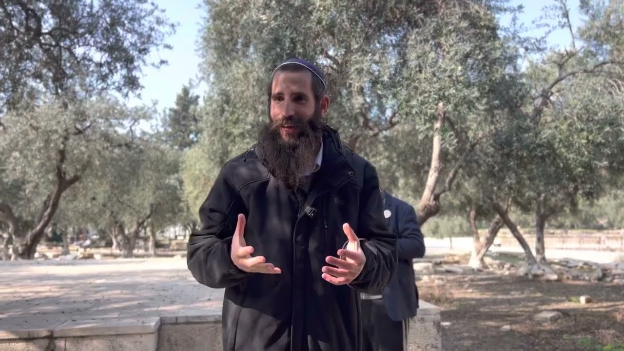 מדינת ישראל עם השר איתמר בן-גביר שבה בעשרה בטבת להר הבית ומכריזה - הגיע העת לבנות את בית המקדש!