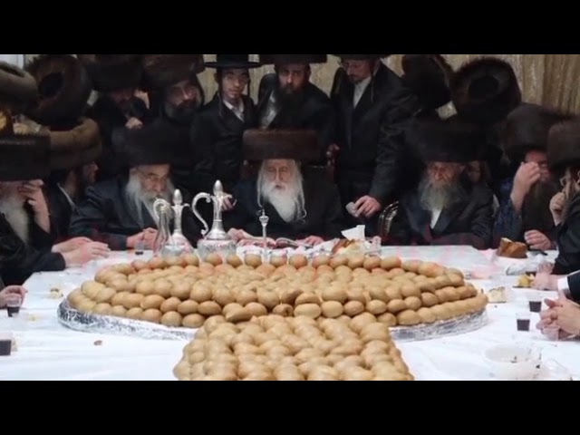 Tish Chol Hamoed Sukkos 5785 With Machnovka  Rebbe