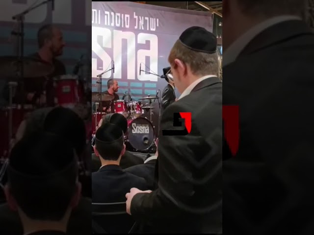 בנצי קלצקין חוגג יום הולדת באירוע  לבחורי הר נוף