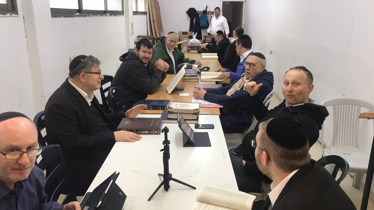 Daf Yomi Chullin Daf  117 by R’ Eli Stefansky