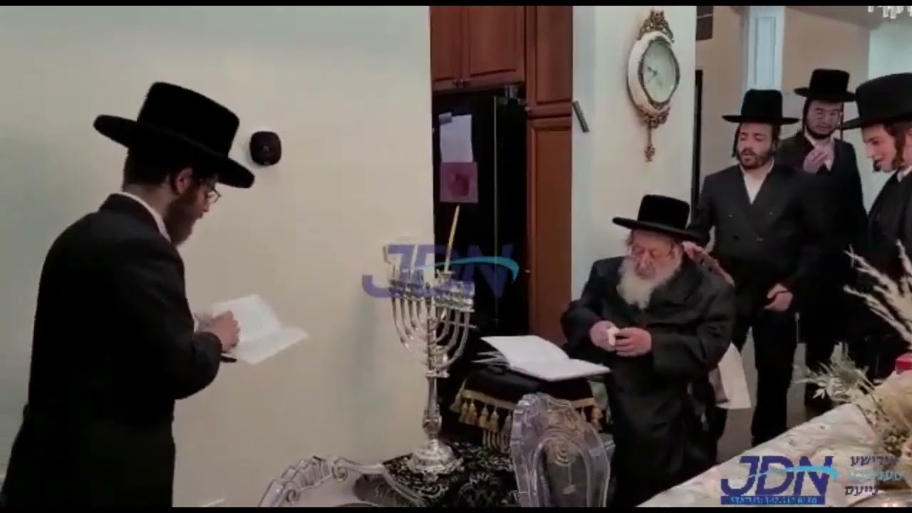 Narol Rebbe Lighting Menorah In Toms River - Chanukah 5783