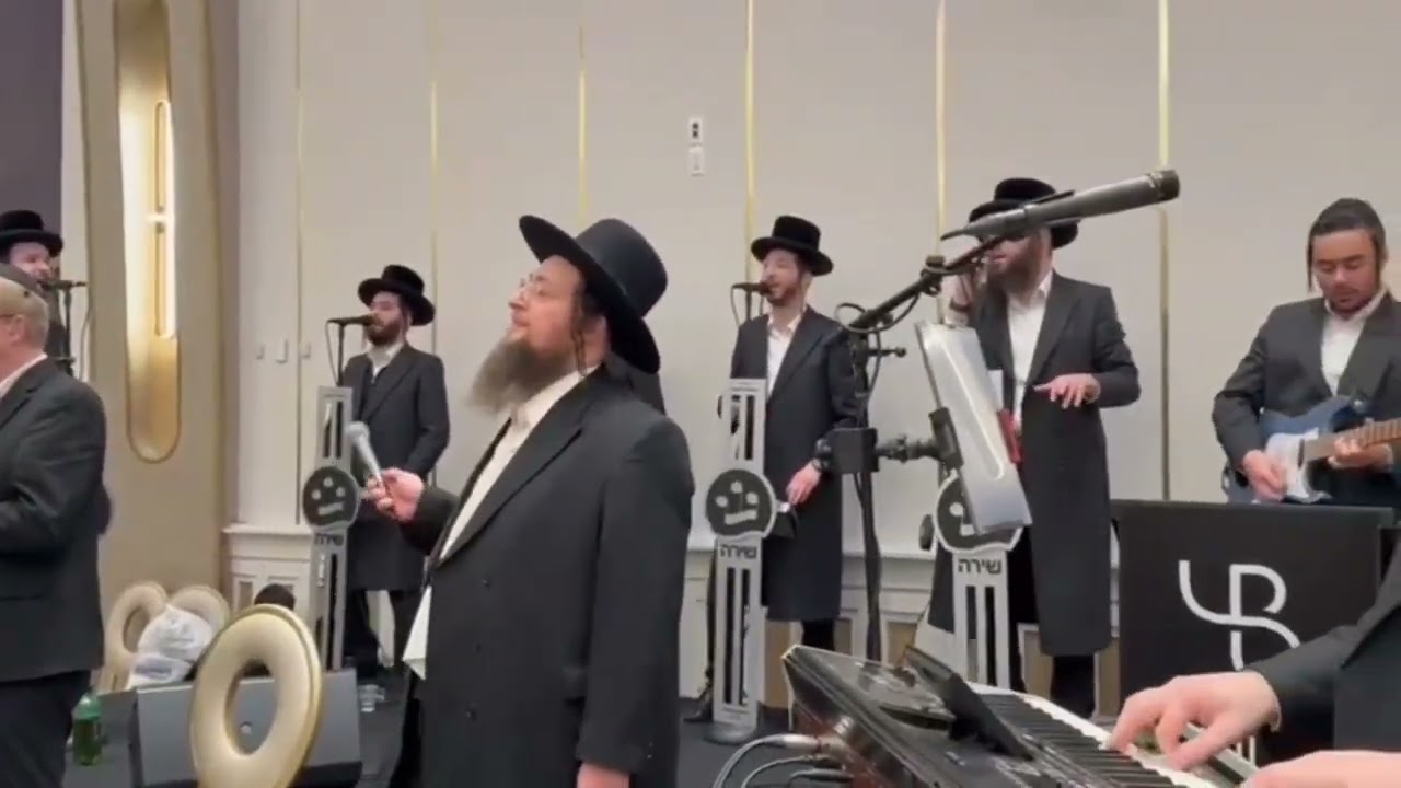 Yanky Briskman 🎹 Suscher Guttman 🎤 Shira Choir 🔥
