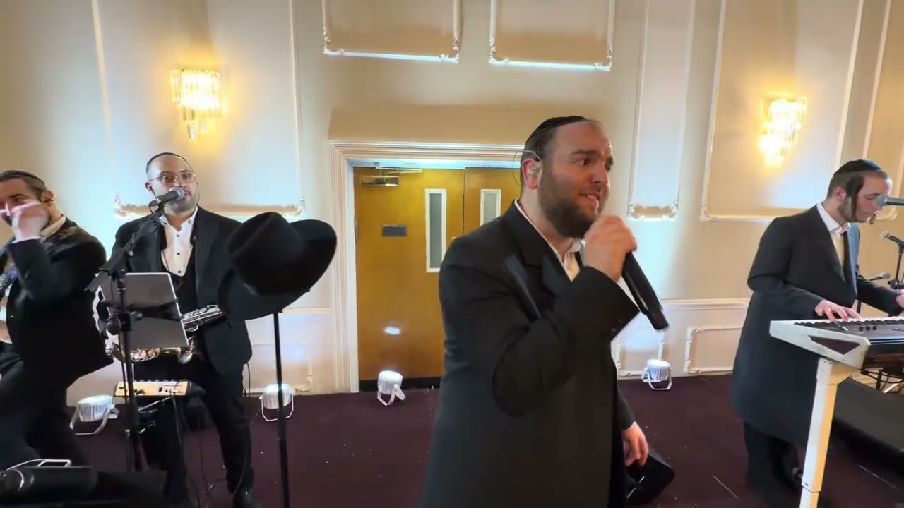 Yanky Gantz Wedding Nuchem Weinberger & singer Chaim Brawn