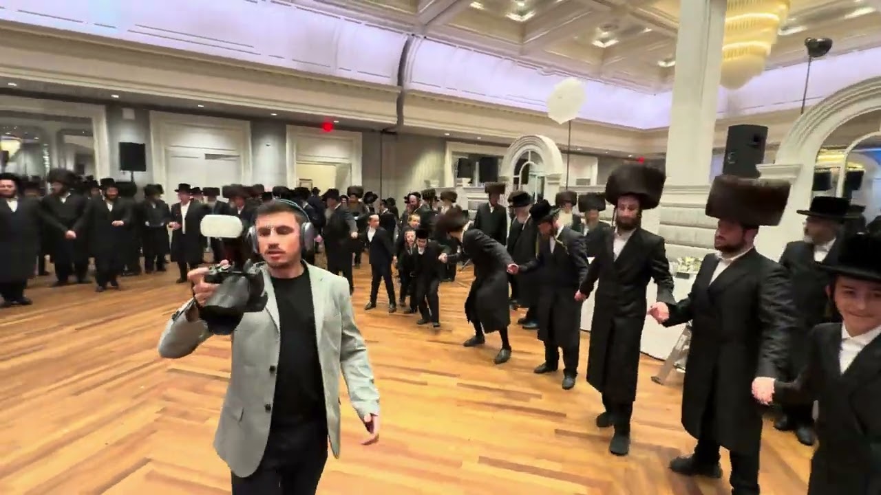 David Menashe Bigelstein & Greenstein Wedding | Singer Menachem Moskowitz | 🎹 A Yossi Shtendig