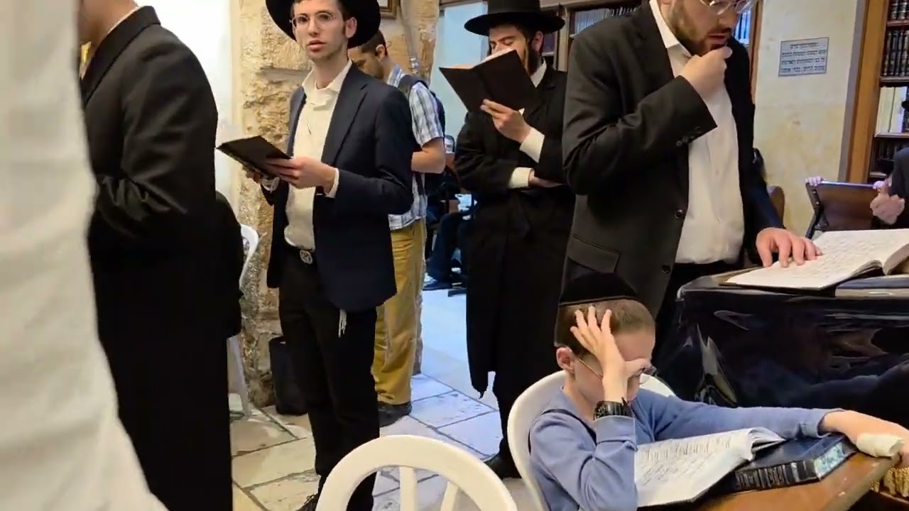 אמן