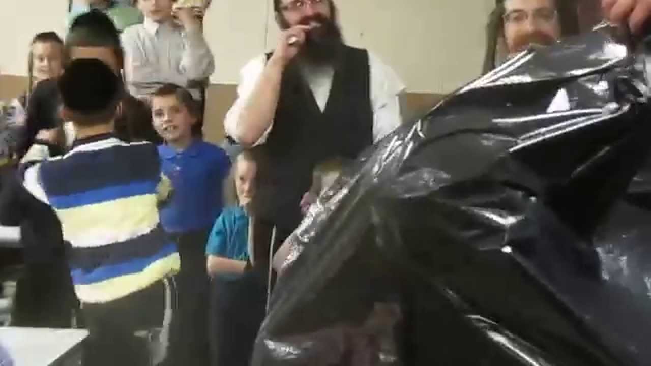Menashe continues Surprising ~ מנשה ממשיך להפתיע