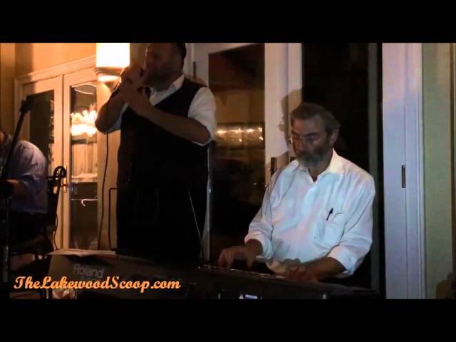 Efraim Mendelson Carlebach Kumzitz in Lakewood