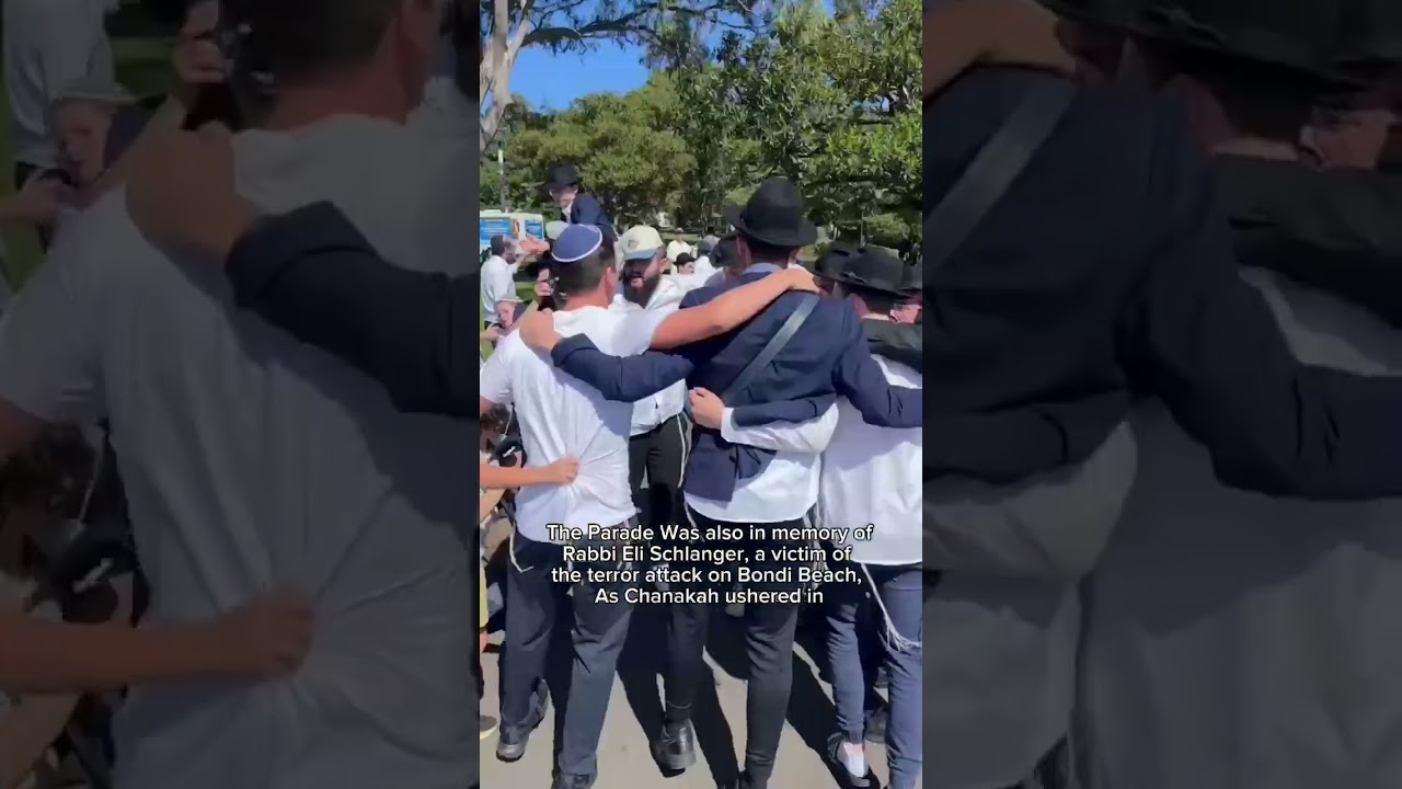 Mitzvah Tanks Energizes the Streets of Sydney