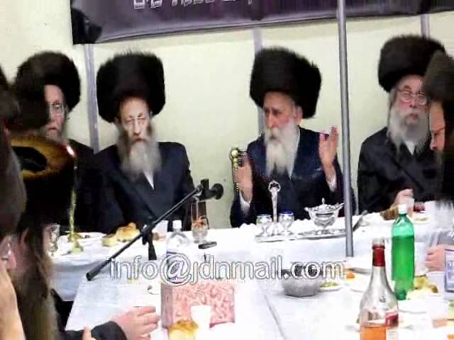 Sukkos 5772 In Beis Chaim Shia