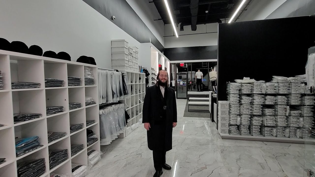 The Shmily Indig Show, Visiting The New Black + White Men's Dry Goods Store Near KJ