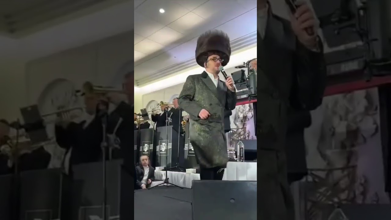 Yossi Shtendig 🎹 Lipa Schmeltzer, Menachem Moskowitz, Ari Samet 🎤 Shira Choir