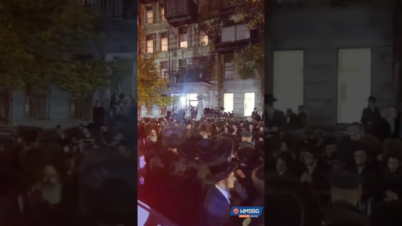 Bagleiten Motzei Simchas Torah 2024 For Satmar Rebbe R’ Zalmen Leib