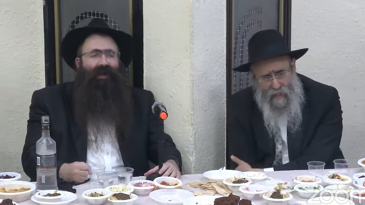 התוועדות חסידית  חג הגאולה ט ' - יו"ד כסלו עם הרב זושא גורליק & הרב מנחם מענדל גלוכובסקי, שנת תשפ"ד
