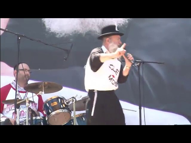 Uncle Moishy Sings "Hashem Is Here, Hashem Is There"