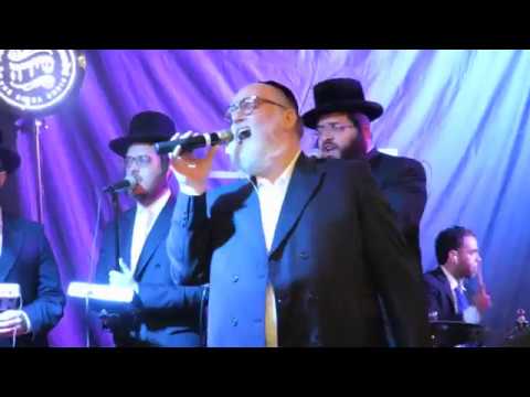 Michoel Schnitzler high energy with Blue Melody band & shira choir!|מיכאל שניצלער עם חברת שירה