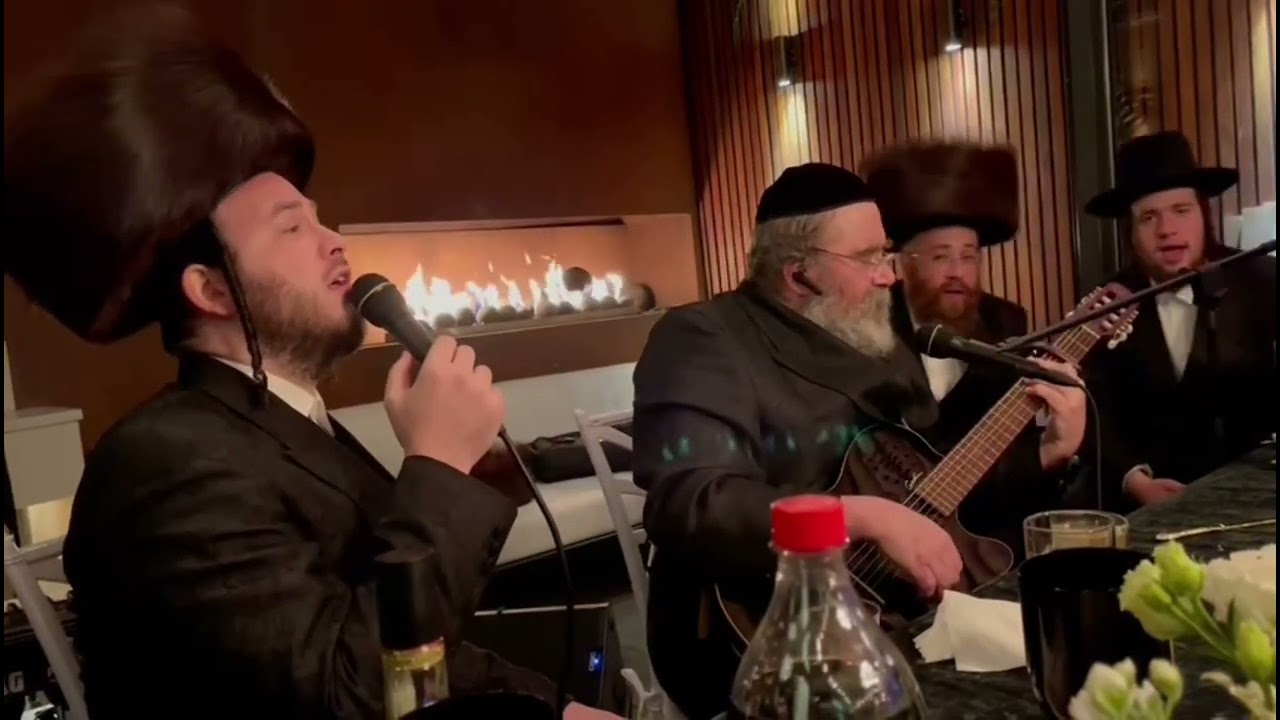 מאטי אילאוויטש הושענא רבה מיט אדמו"ר מסטיטשין שליט"א