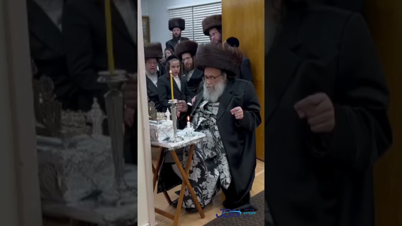 גאב"ד וואדרידזש ביי הדלקת נרות חנוכה - ליל ד' חנוכה