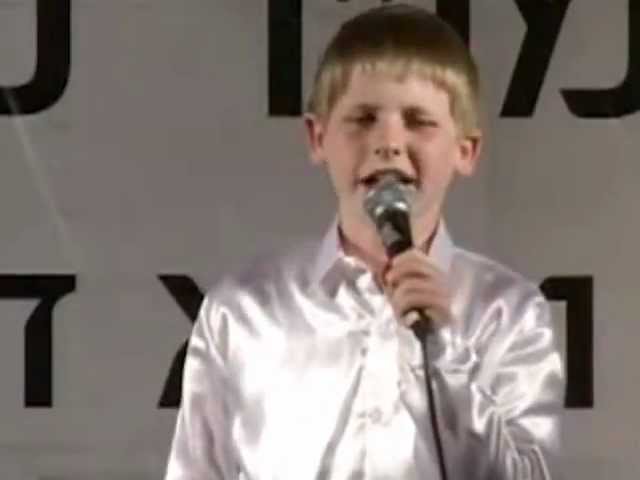 Colel Chabad Bar Mitzvah - Daniel Pruzansky Singing