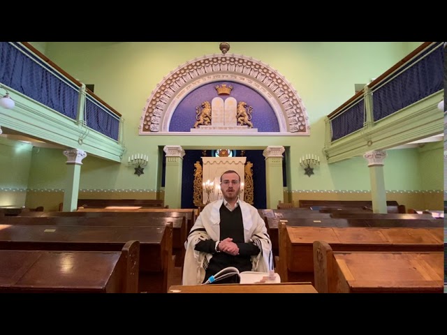 כל נדרי - החזן חיים גנץ - בבית הכנסת הגדול בהלסינקי (פינלנד)