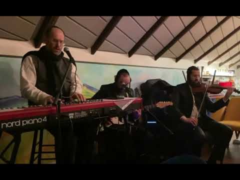 שרוליק לפקוביץ ואהרן רזאל - אחת שאלתי