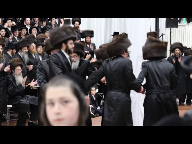 שמחת החתונה בבית סקולען - החתן בן כ"ק אדמו"ר מסקולען שליט"א פון מאנסי